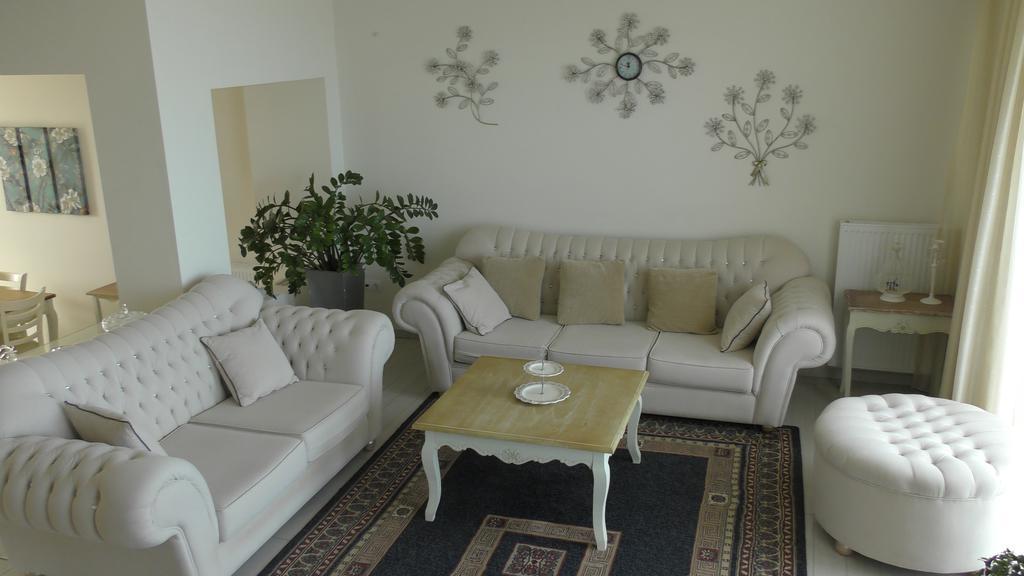 Sea View Beachfront Maria וילה גובס